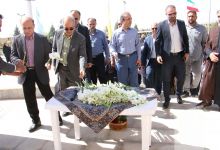 گزارش تصویری مراسم غبار روبی مزار شهدا